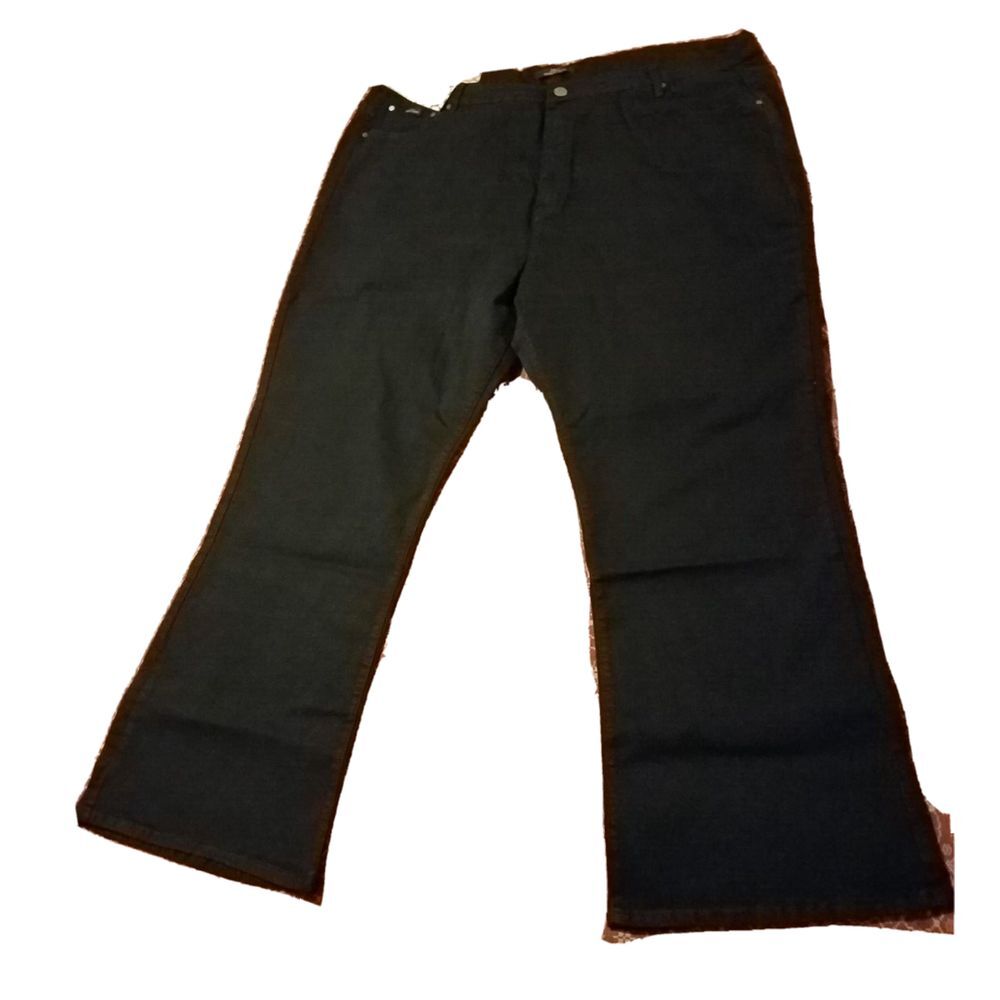 J‎ & C (Jeans & Crown) Women's Plus Size 30  Black Jeans